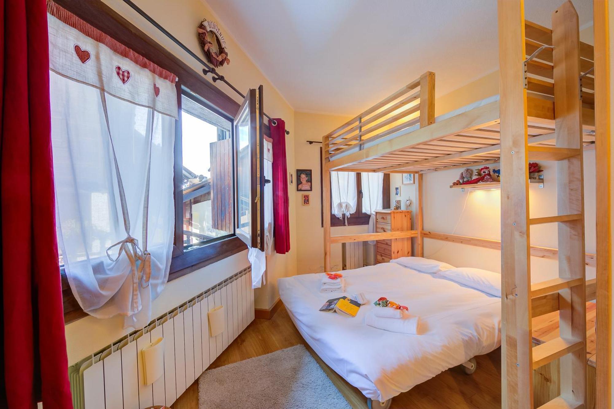 Studio Grange Nest & Relax - Happy *